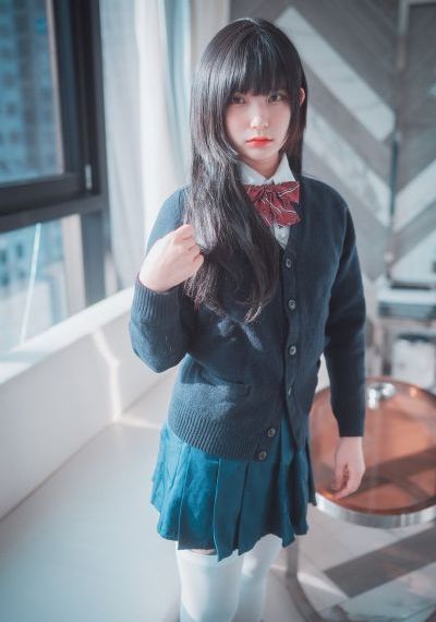 大胸年轻继母_1080免费在线观看