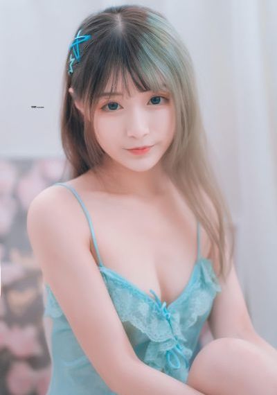 我们四个人换着来_BD英语电影完整版