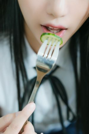 韩国年轻母亲_续集欧美成人在线
