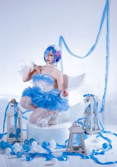 美丽邻居_HD完整在线观看