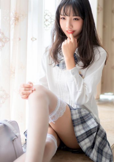 扒丝袜pisiwa在线影院中文_最近手机在线观看