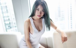 伦理年轻老师g李采潭_BD英语神马影院手机在线