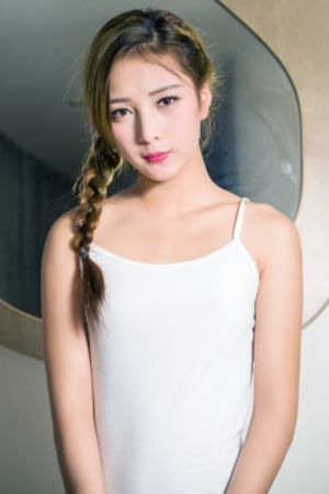 给我们免费播放电影在线观看_青苹果乐园免费高清观看