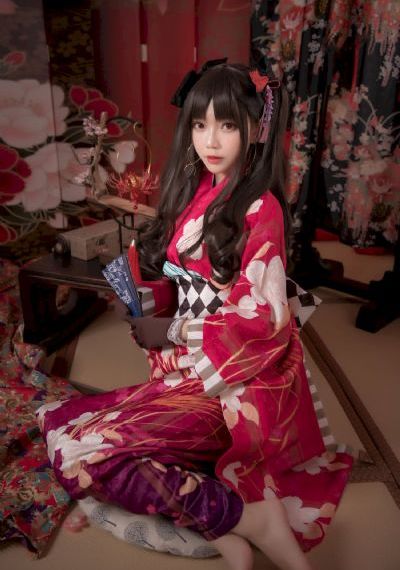 黑米影院免费热播影视剧_十万网红美女美酱