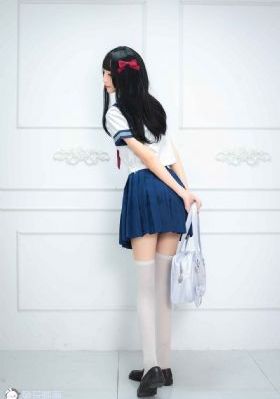 时装三级写真秀在线观看_BD国语高清完整版