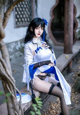 银行张行长第三次到家里吃饭_日韩在线观看
